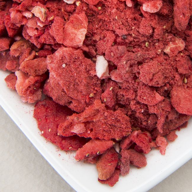 Freeze Dried Organic Strawberry Bits & Powder