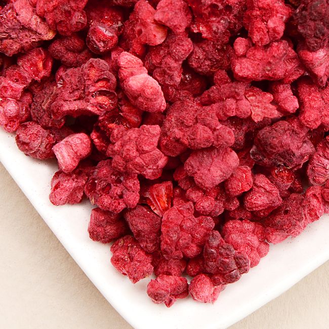 Freeze Dried Organic Raspberry Crumbles & Bits