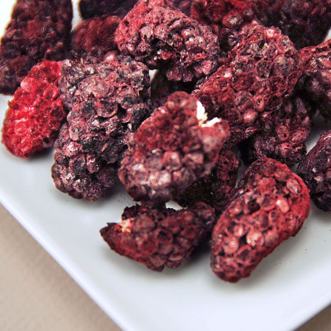 Freeze Dried Whole Organic Blackberries